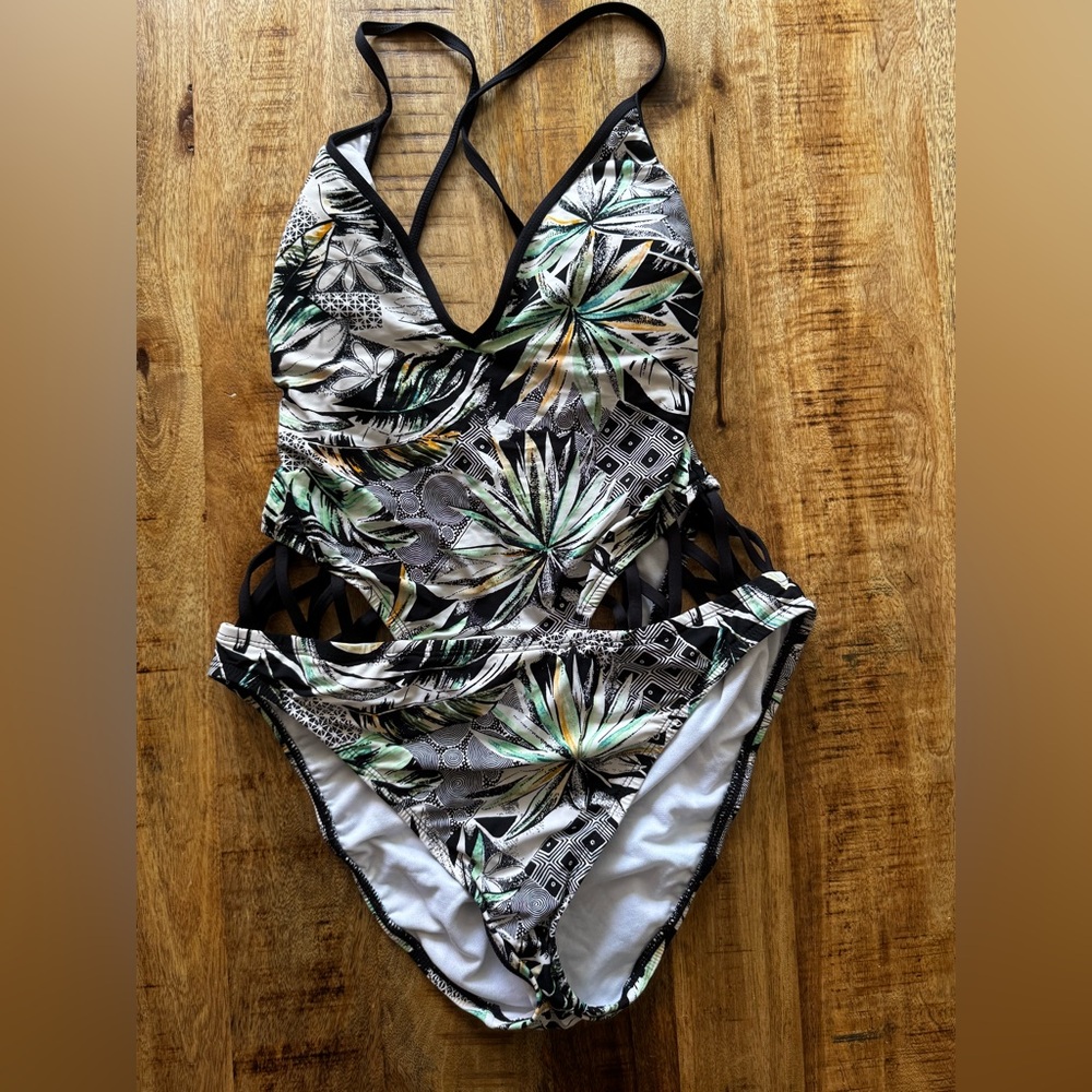 Kenneth Cole green Black and White Striped halter one piece swimsuit swim EUC